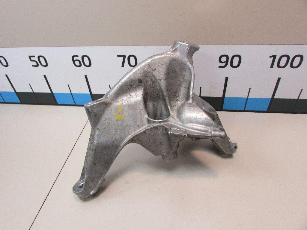 Кронштейн двигателя левый для  Audi A5/S5 (F5) 2017