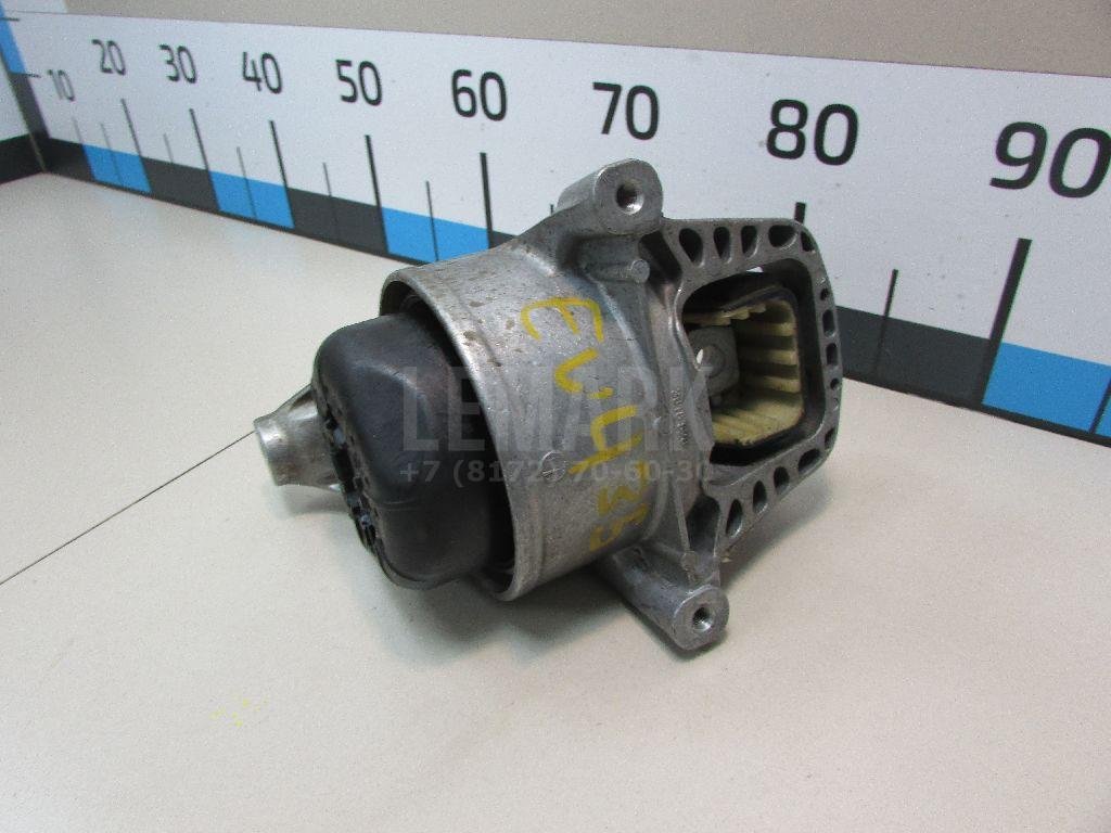 Опора двигателя правая