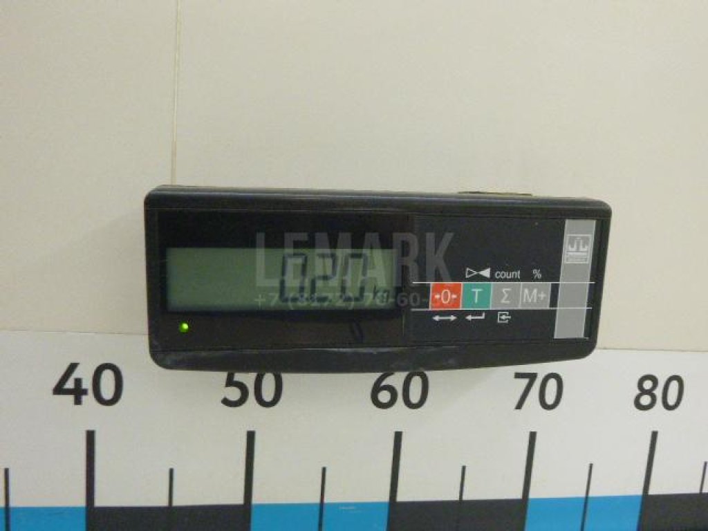 Петля двери