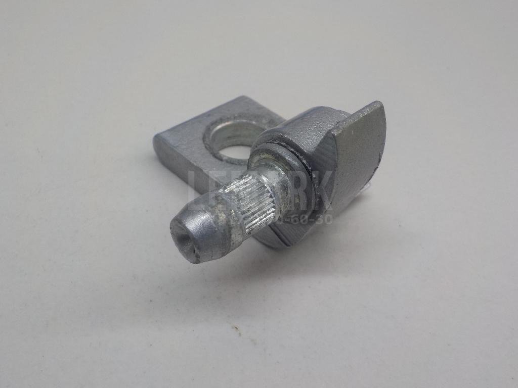 Петля двери