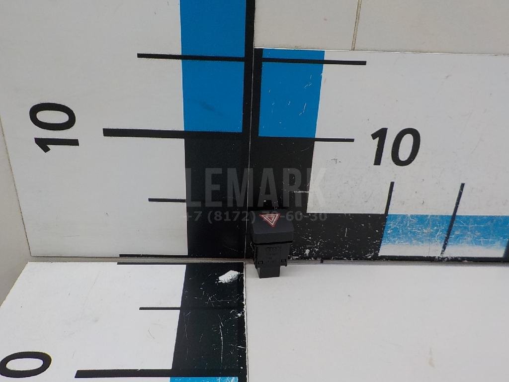 Кнопка аварийной сигнализации