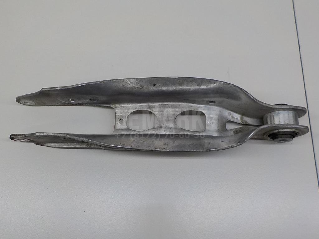 Рычаг задний поперечный