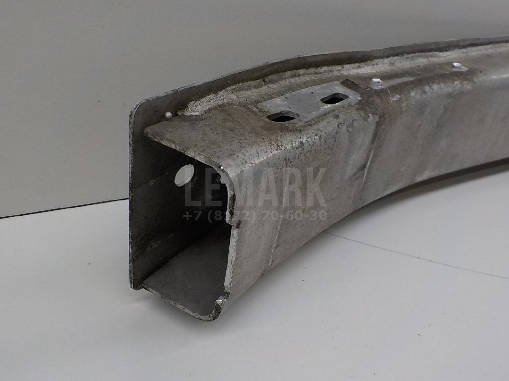 Усилитель переднего бампера