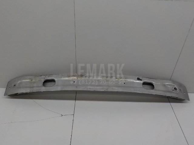 Усилитель переднего бампера