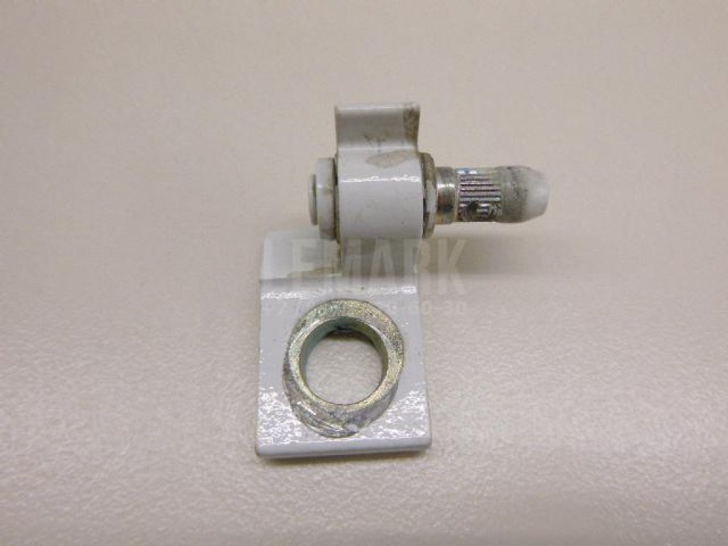 Петля двери