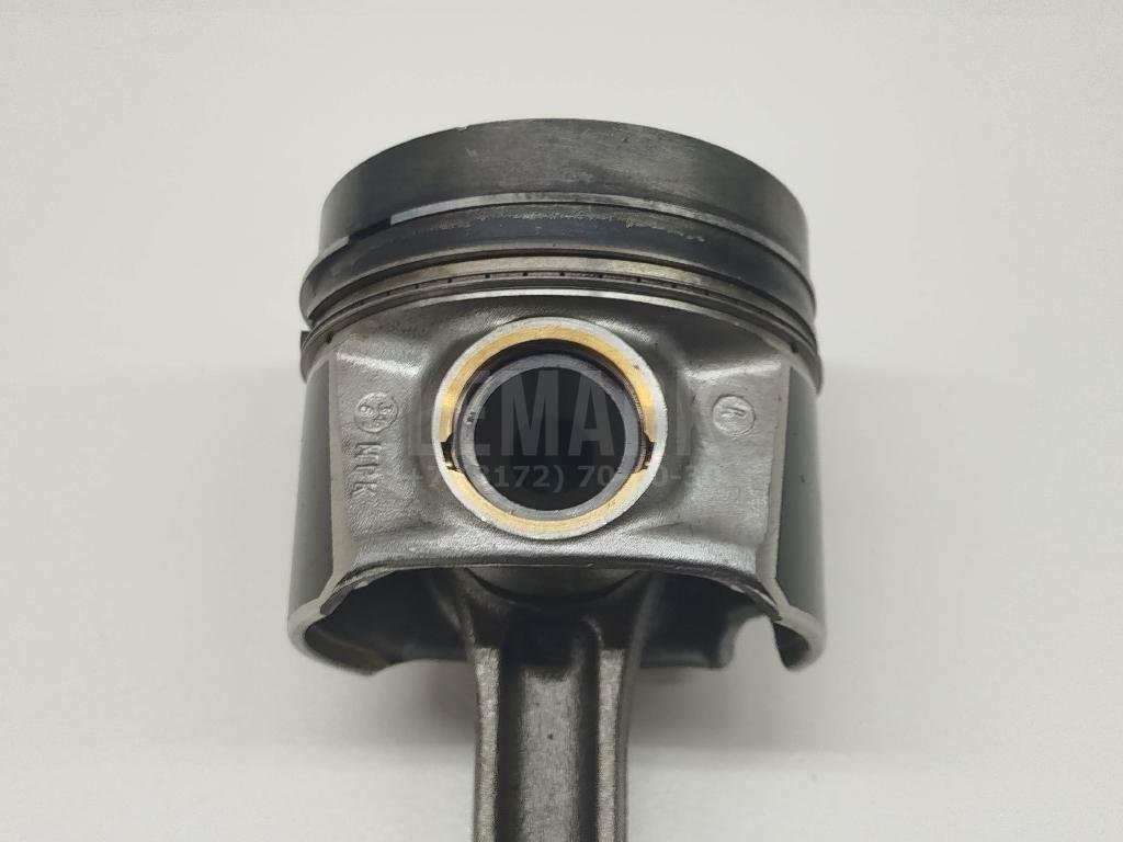 Поршень с шатуном