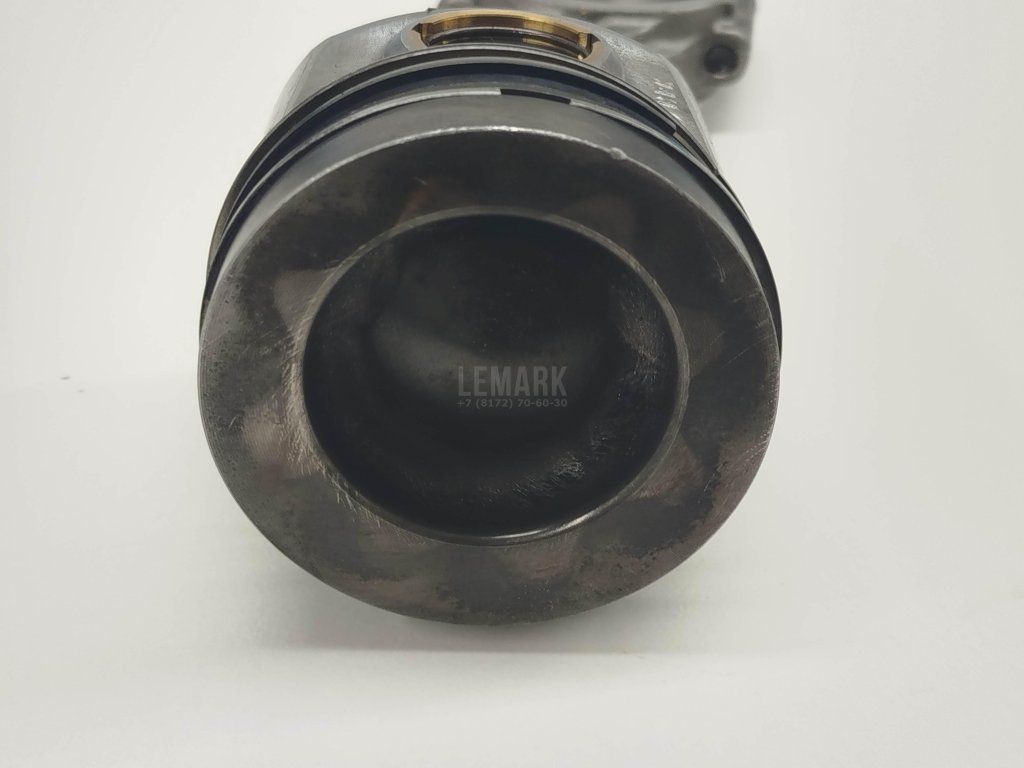 Поршень с шатуном