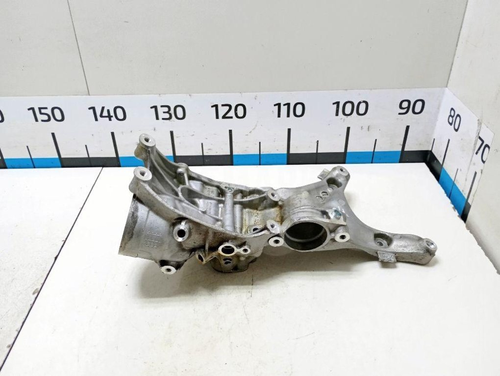 Кронштейн масляного фильтра