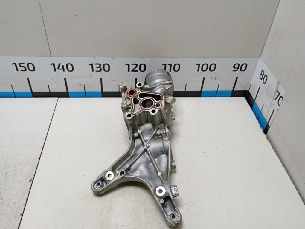 Кронштейн масляного фильтра