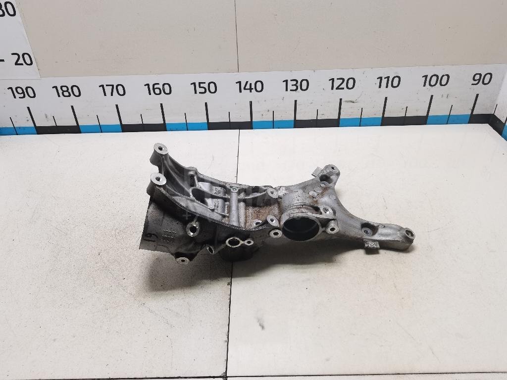 Кронштейн масляного фильтра