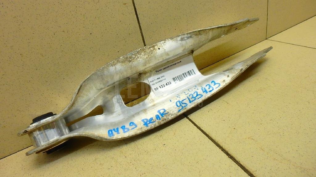 Рычаг задний поперечный