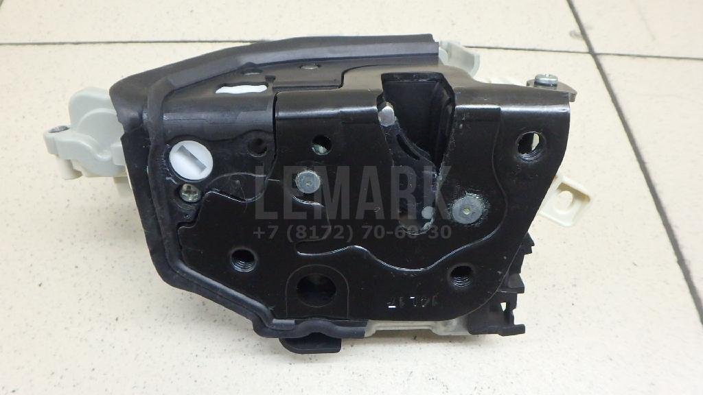 Замок двери задней левой