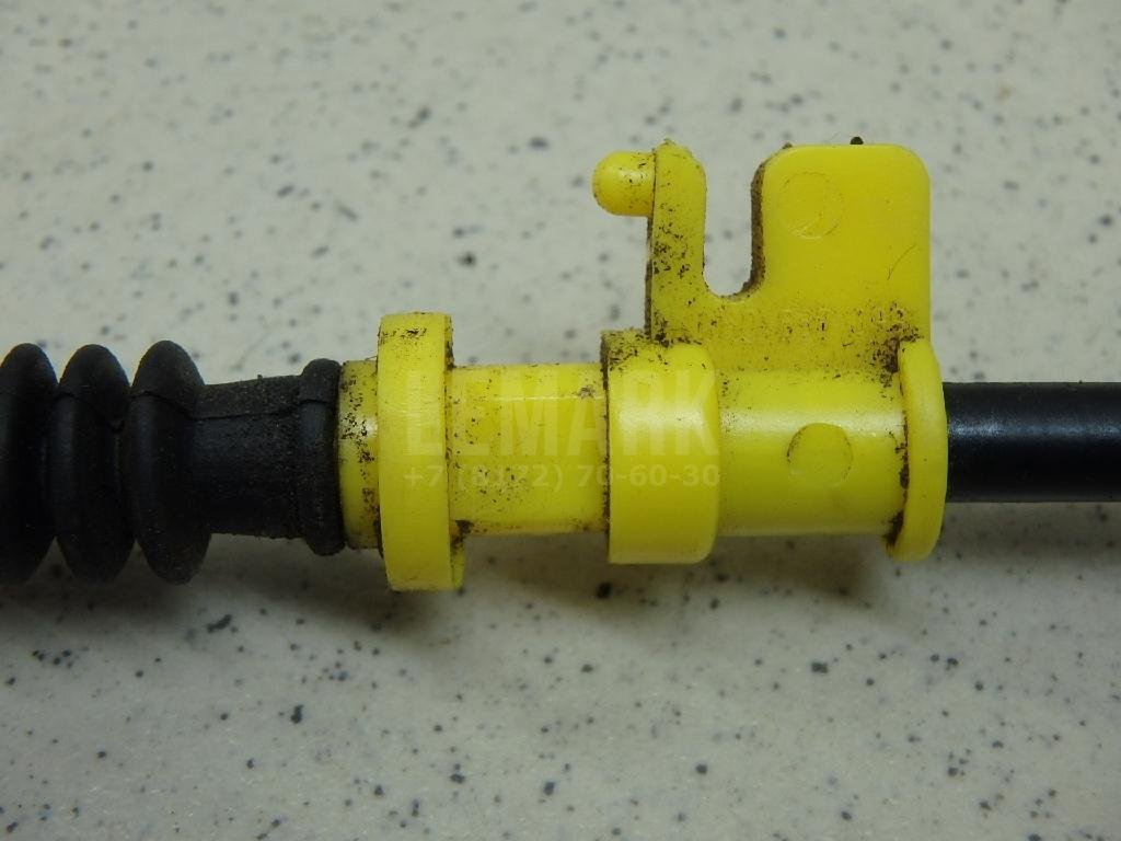 Трос открывания двери