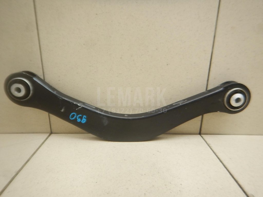Рычаг задний верхний левый