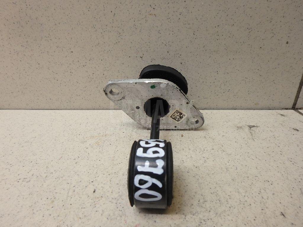 Опора двигателя правая