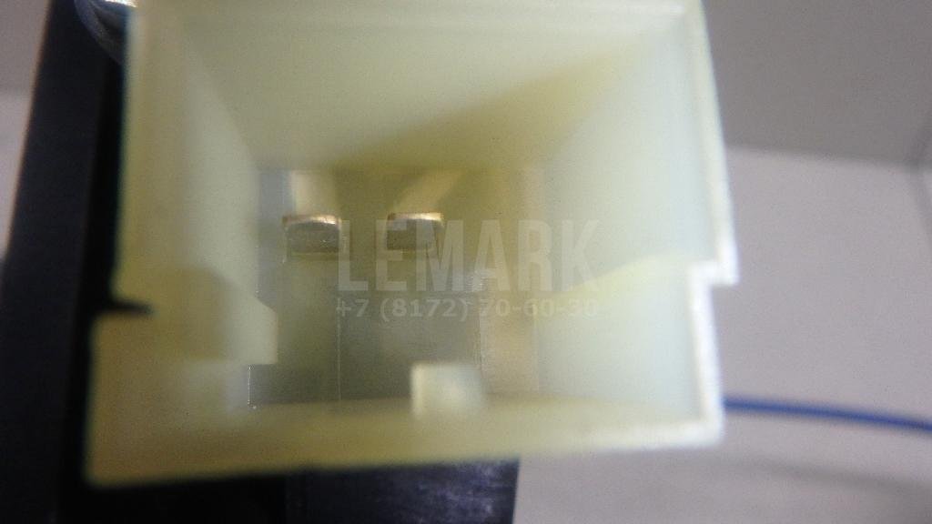 Стеклоподъемник электр. задний левый