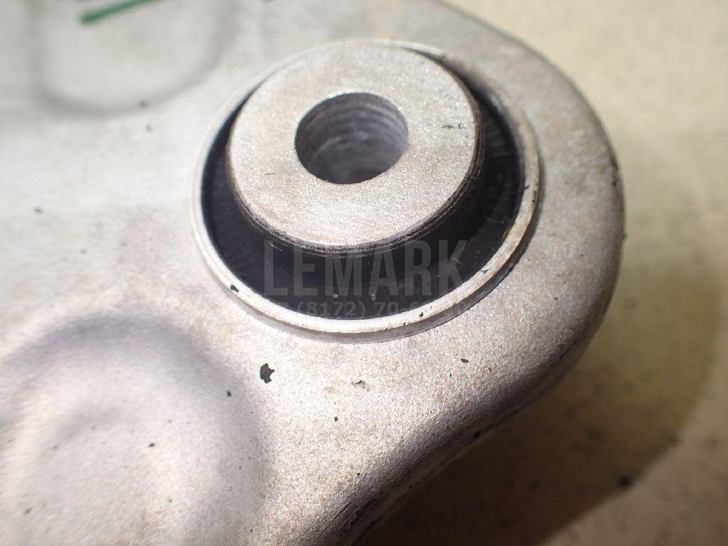 Рычаг задний верхний