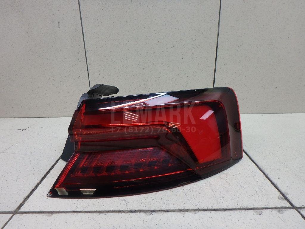 Фонарь задний наружный правый