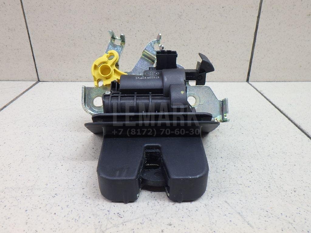 Замок багажника