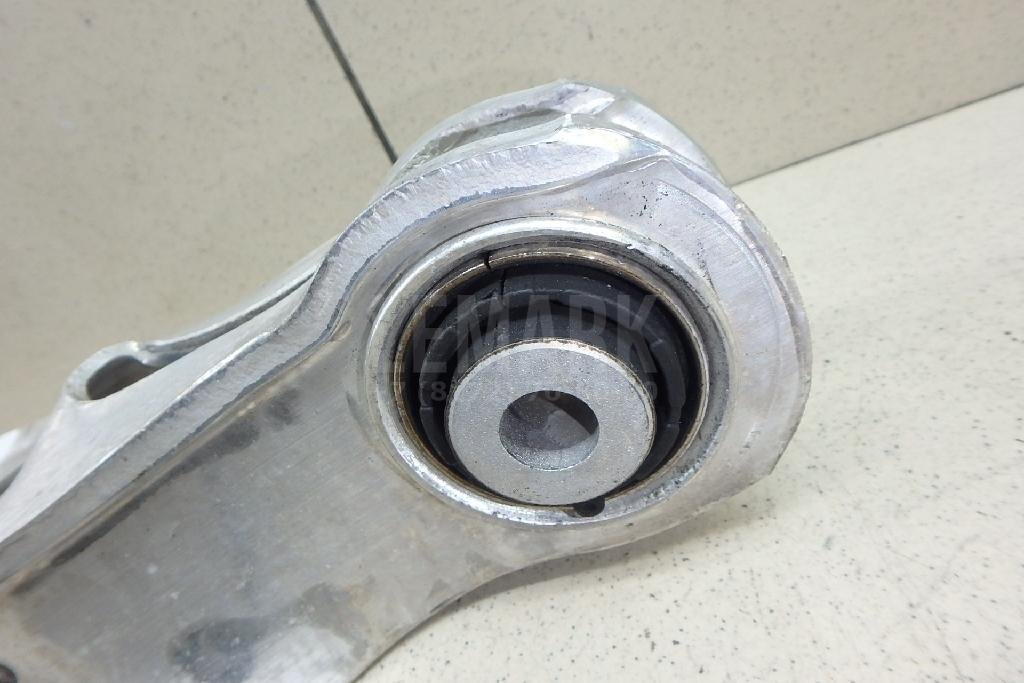 Рычаг задний поперечный