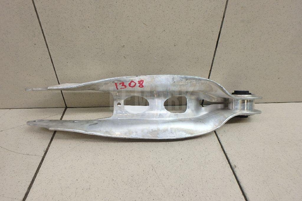 Рычаг задний поперечный