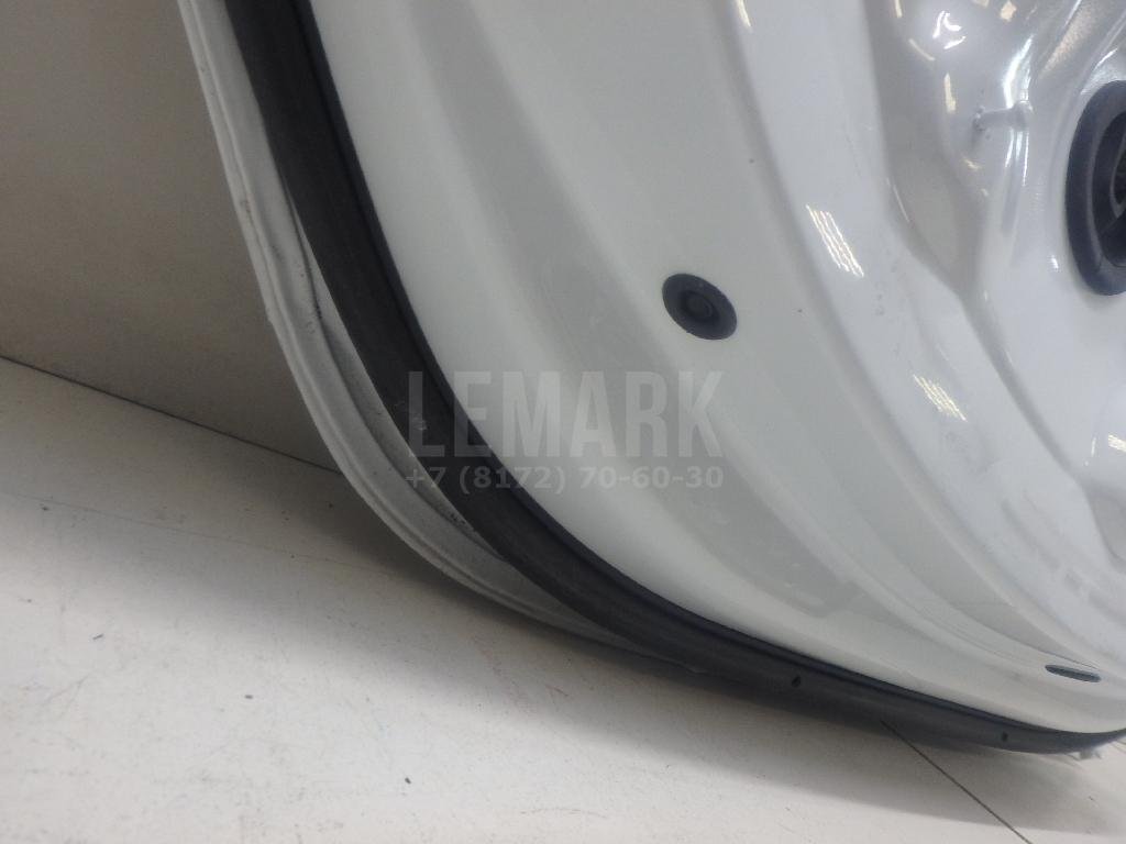 Дверь задняя левая