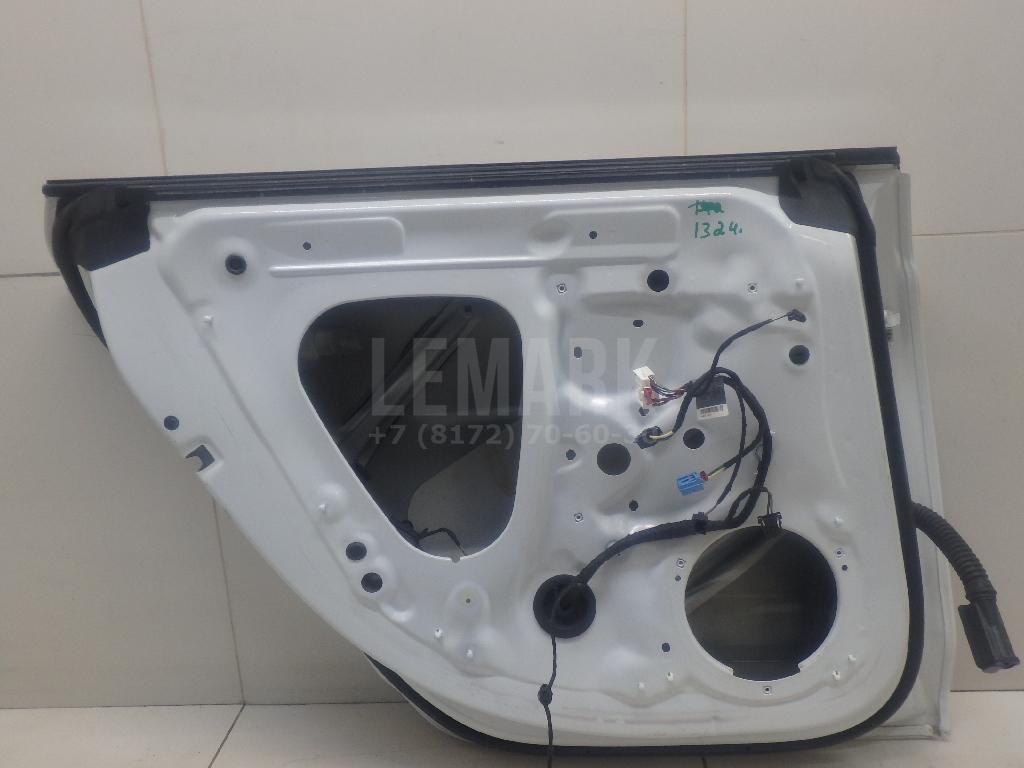 Дверь задняя левая