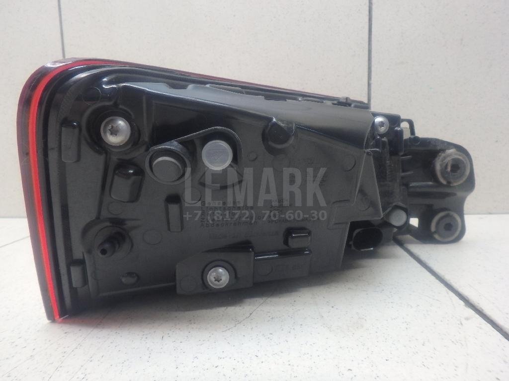 Фонарь задний наружный правый