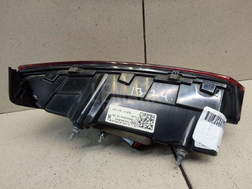 Фонарь задний внутренний правый