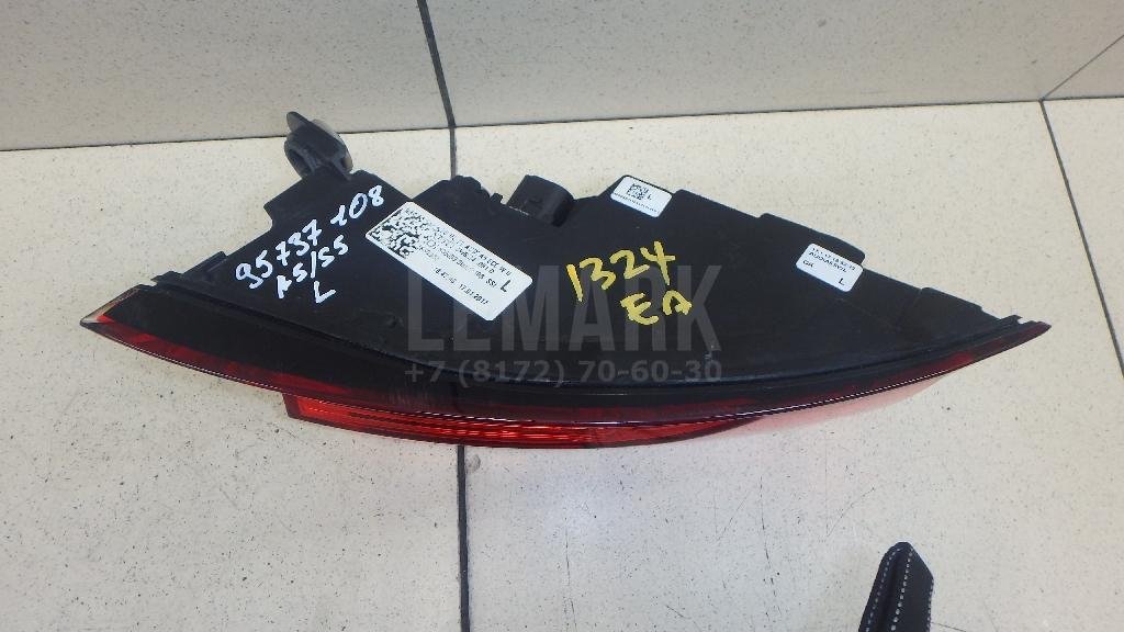 Фонарь задний наружный левый