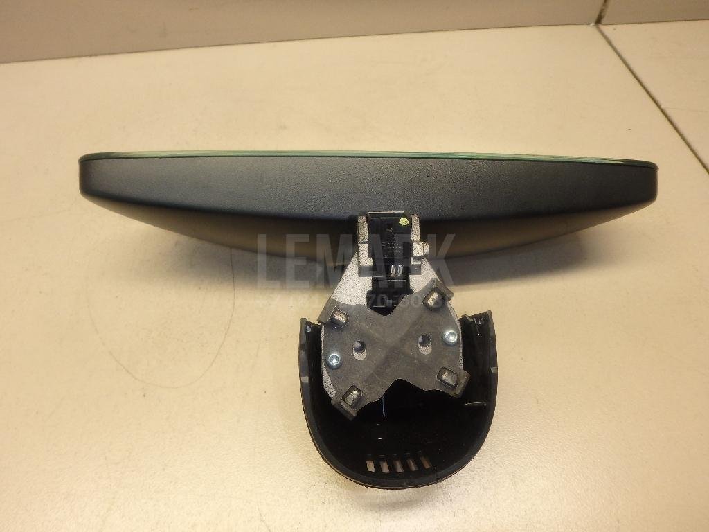 Зеркало заднего вида