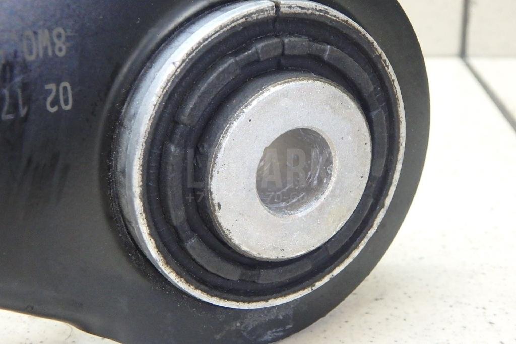 Рычаг задний верхний левый