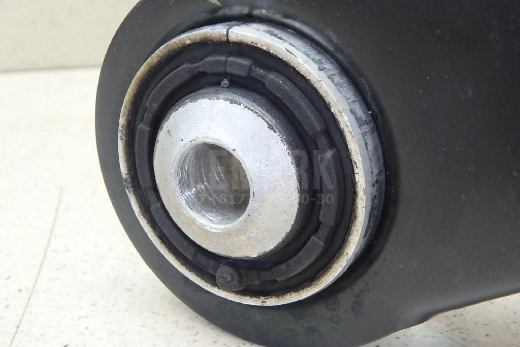 Рычаг задний верхний левый