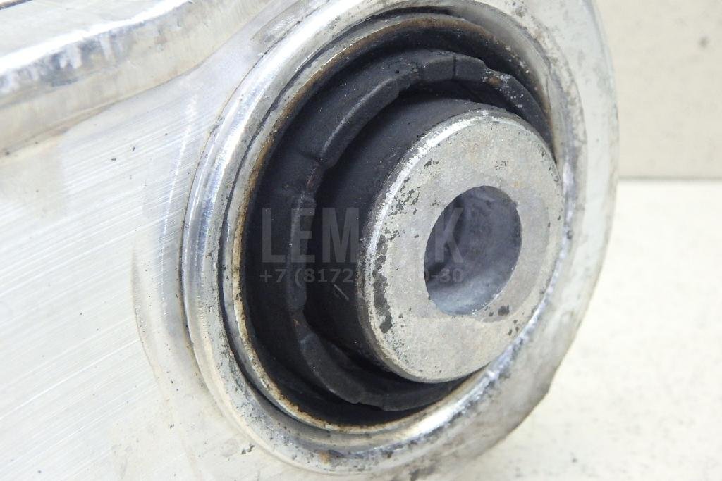 Рычаг задний поперечный