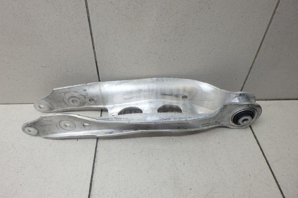 Рычаг задний поперечный