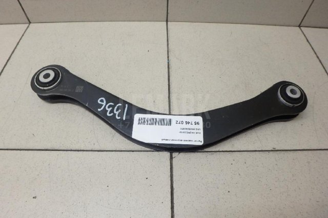 Рычаг задний верхний левый