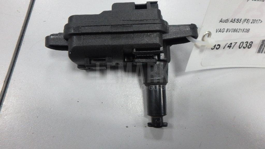 Активатор замка крышки бензобака