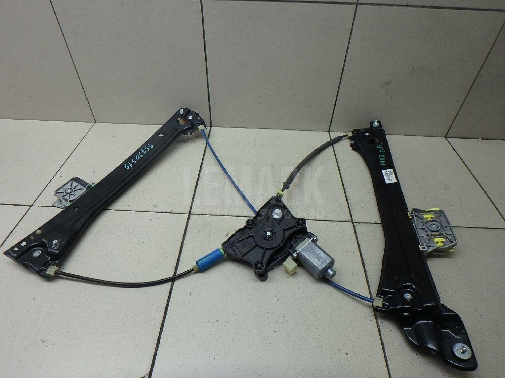 Стеклоподъемник электр. передний правый