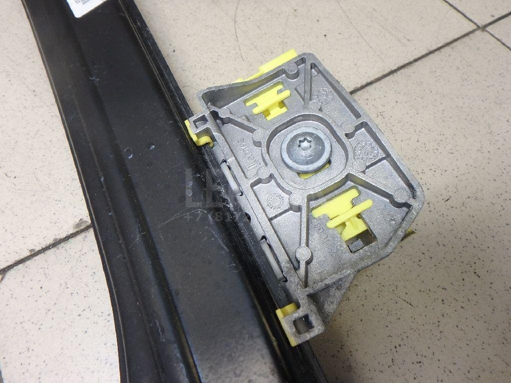 Стеклоподъемник электр. передний правый