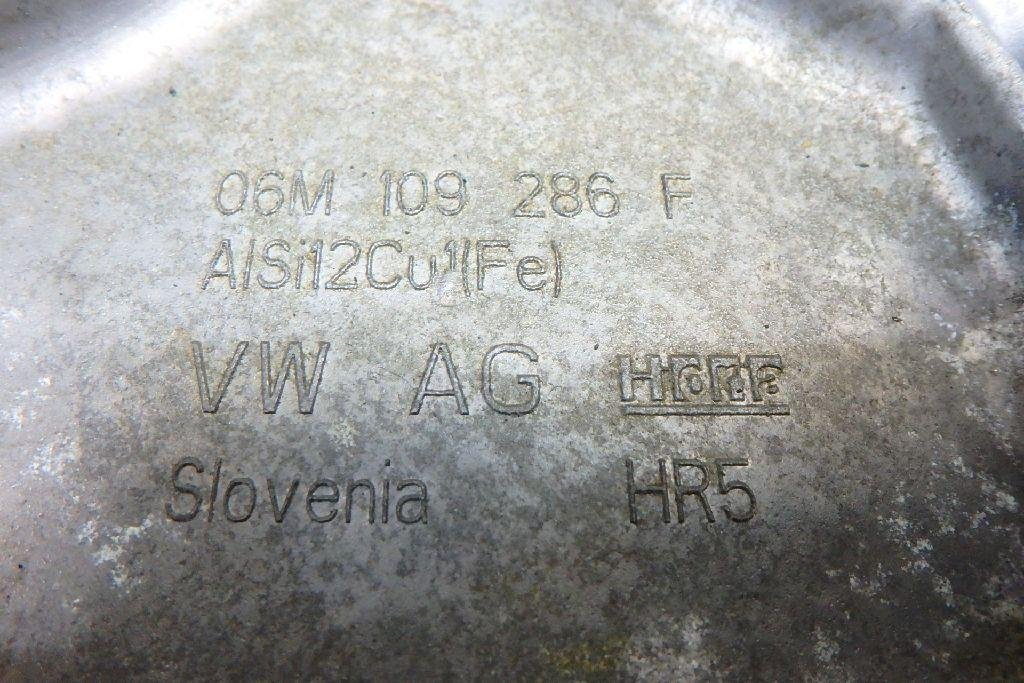 Крышка распредвала