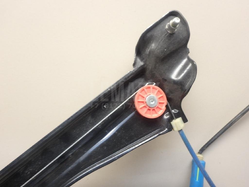 Стеклоподъемник электр. передний левый