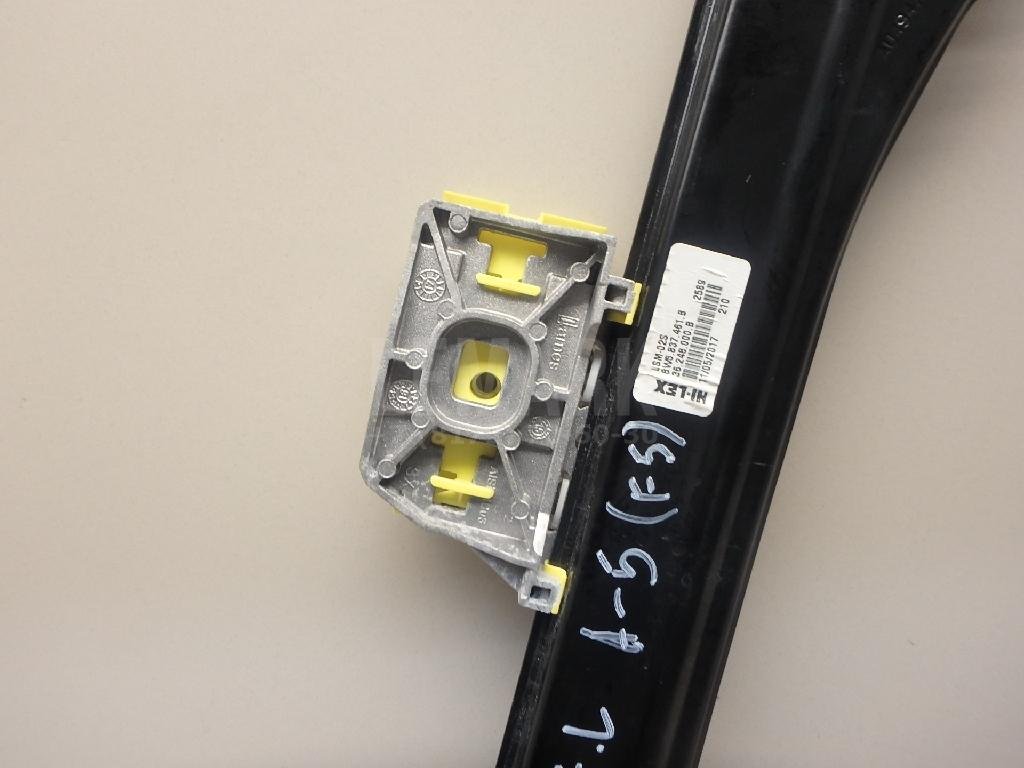 Стеклоподъемник электр. передний левый