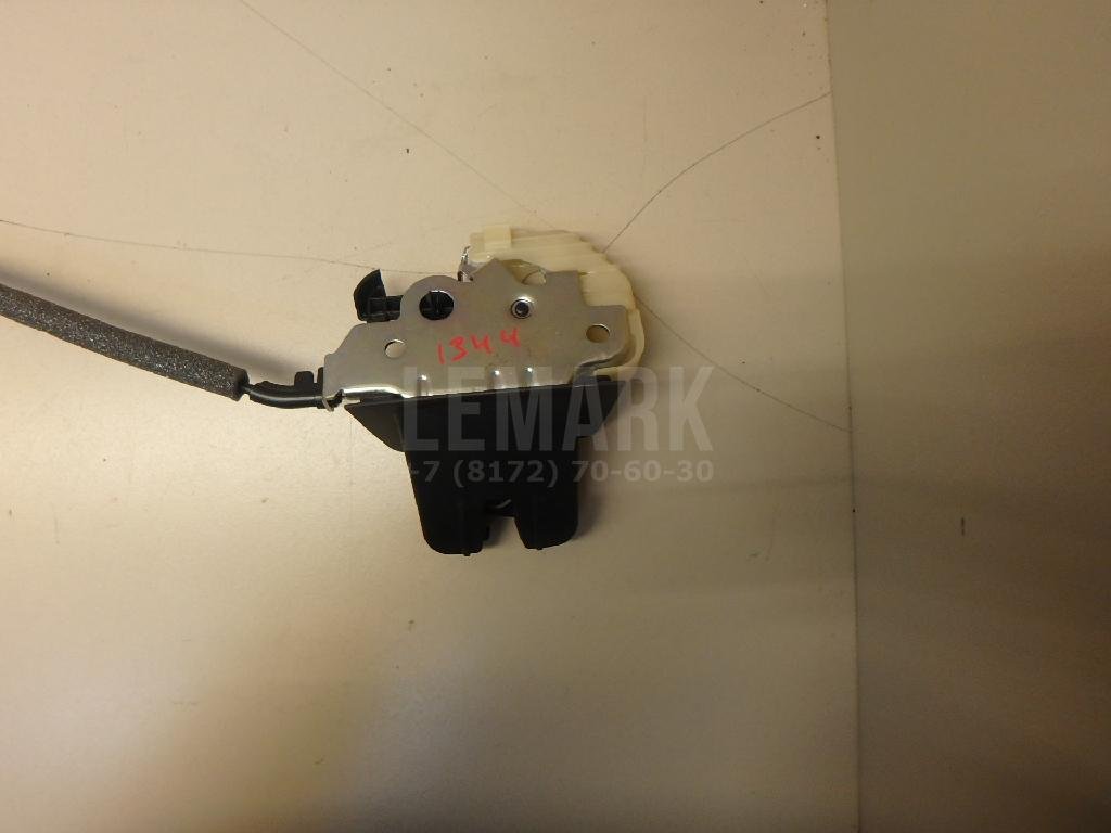 Замок багажника