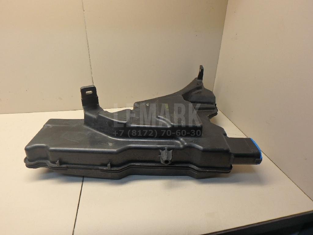 Бачок омывателя лобового стекла