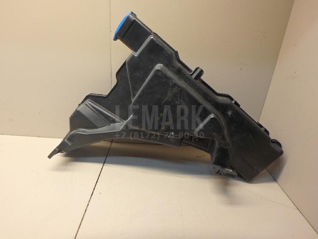 Бачок омывателя лобового стекла