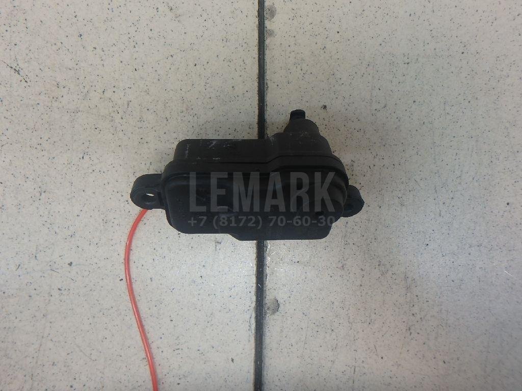 Активатор замка крышки бензобака