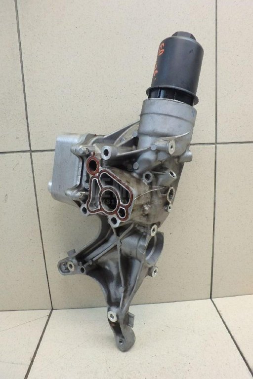 Кронштейн масляного фильтра