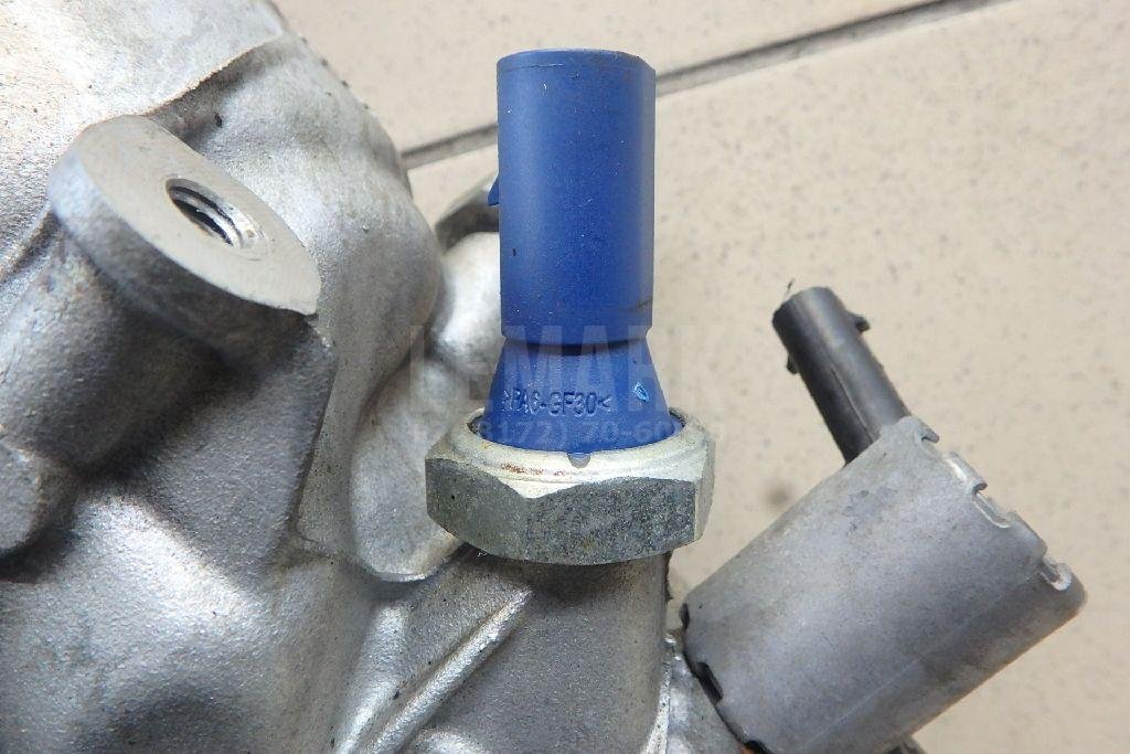 Кронштейн масляного фильтра