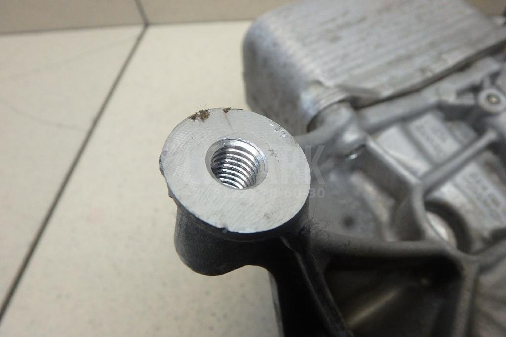 Кронштейн масляного фильтра