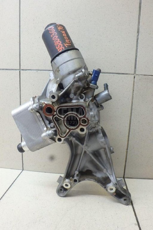 Кронштейн масляного фильтра